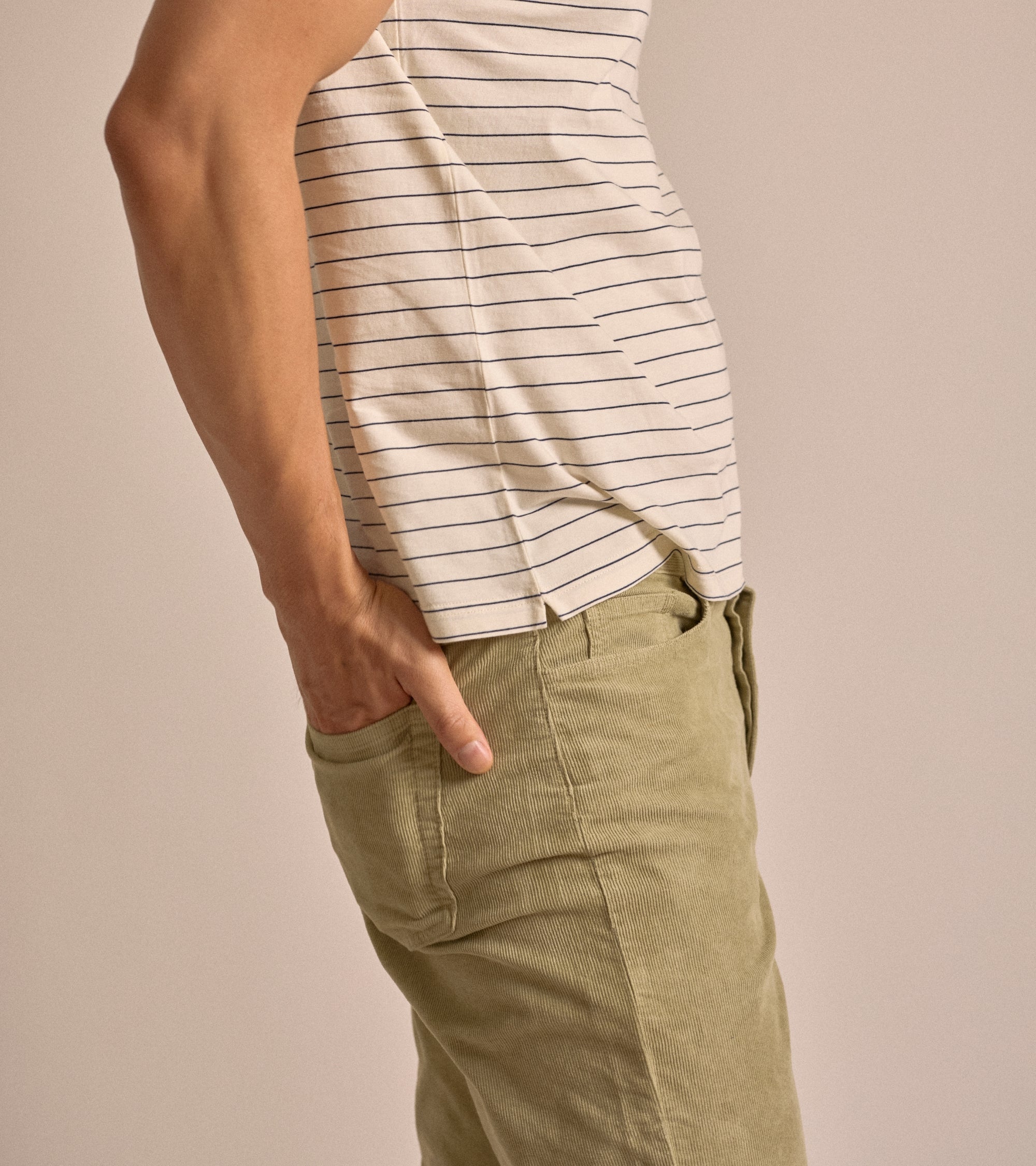 Trunk Dean corduroy 5-pocket trousers in oyster grey, styled shot.