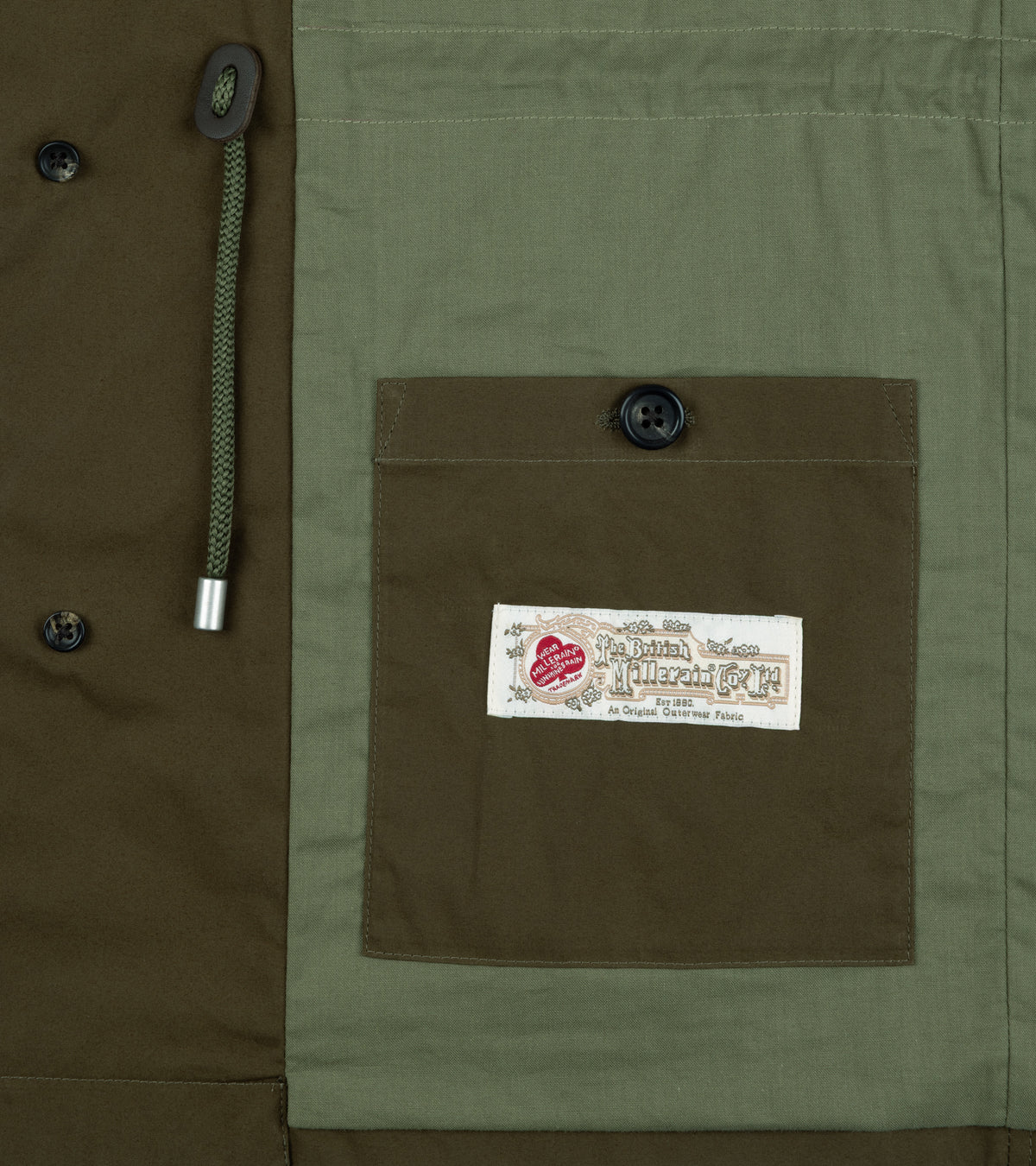 Trunk Blandford Waxed Cotton Field Jacket in olive, product photo.
