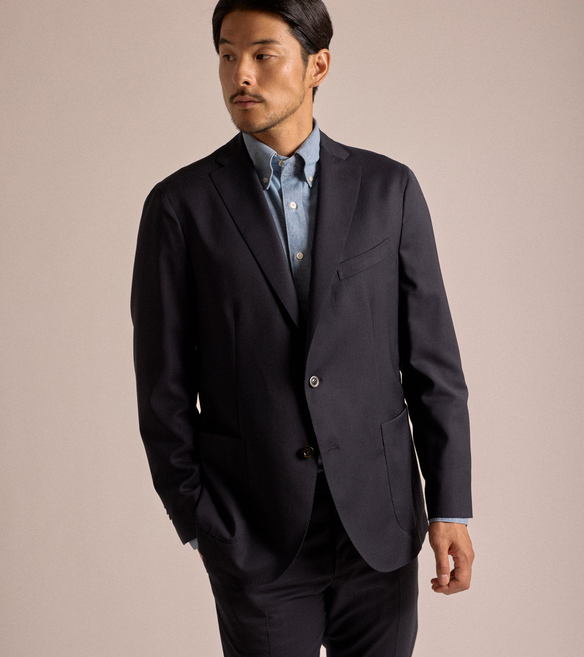Boglioli Lightweight Wool Travel Suit: Navy