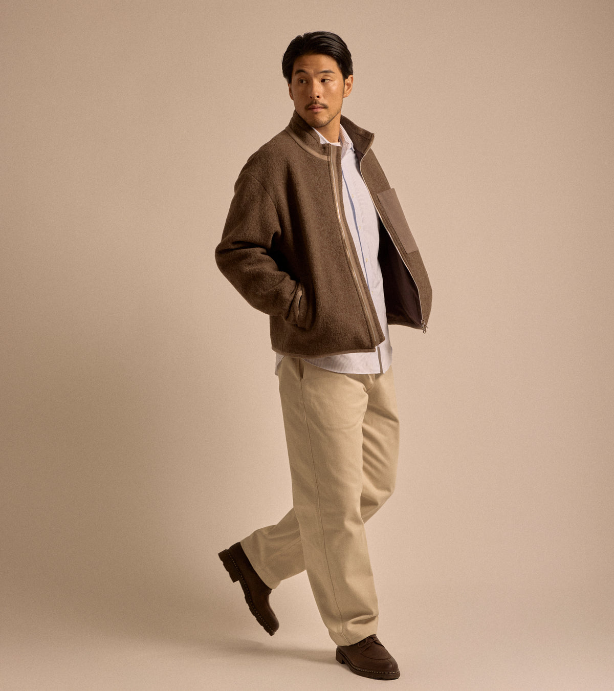 De Bonne Facture Heavy Cotton Balloon Trousers in cream, product photo.
