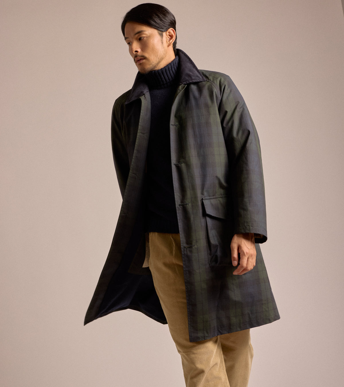 East Harbour Surplus Baxter Waxed Raglan Trench Coat in Blackwatch, product photo.