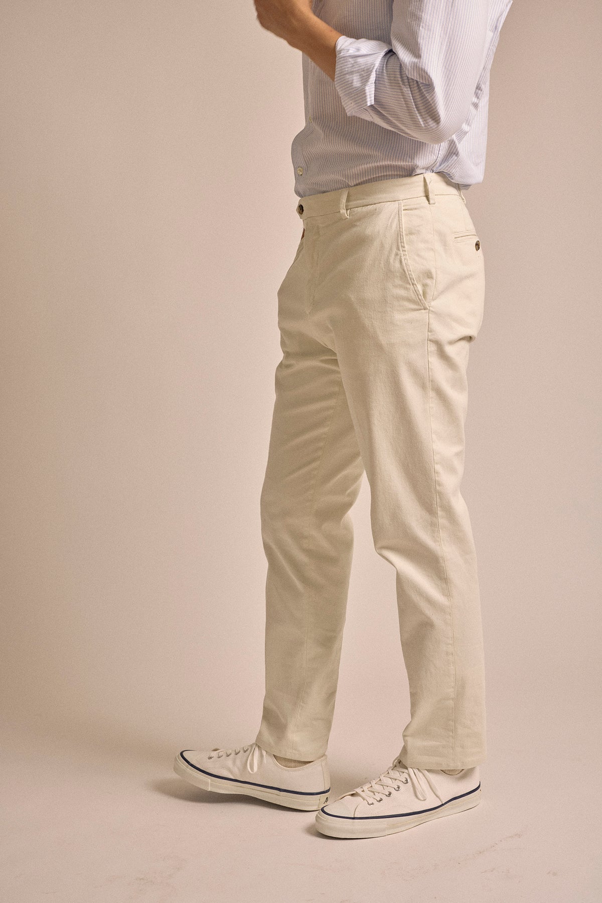 Trunk Palmer Flat Front Cotton Twill Trousers: Bone