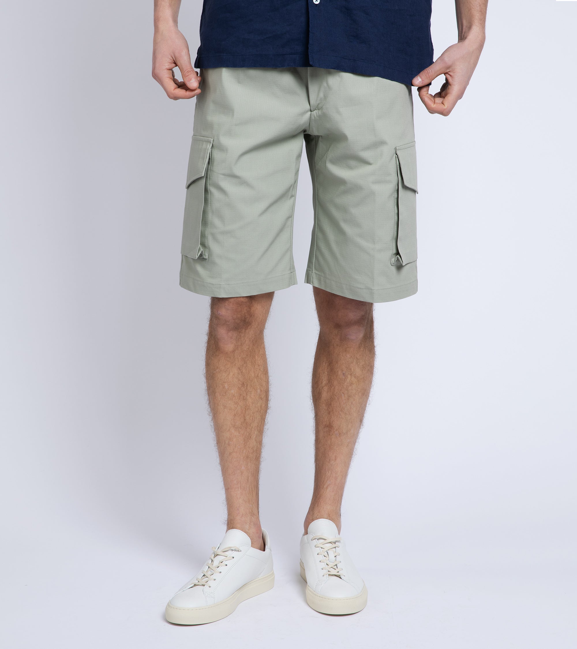Doppiaa Aartio Cotton Ripstop Cargo Shorts: Green