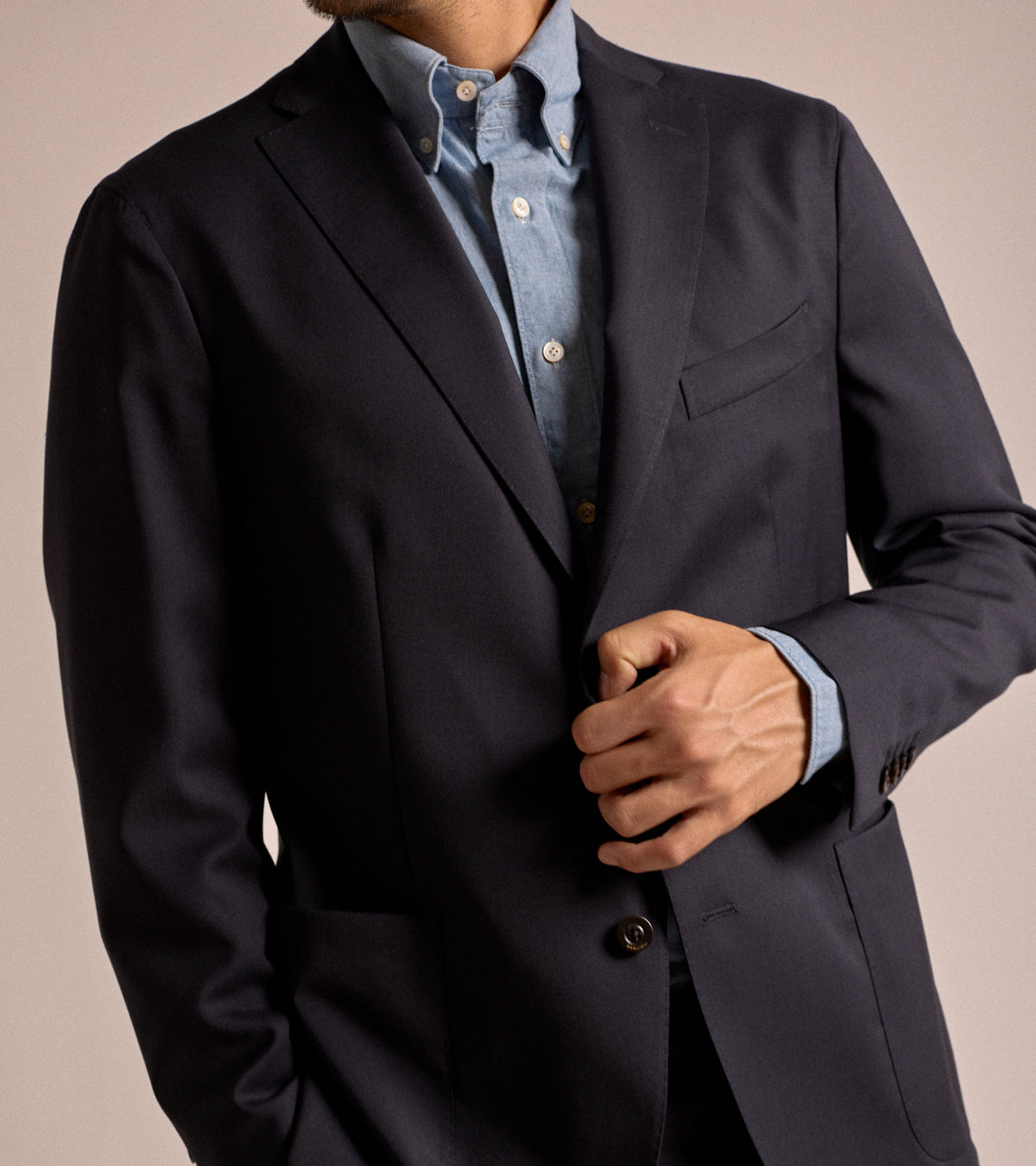 Boglioli Lightweight Wool Travel Suit: Navy