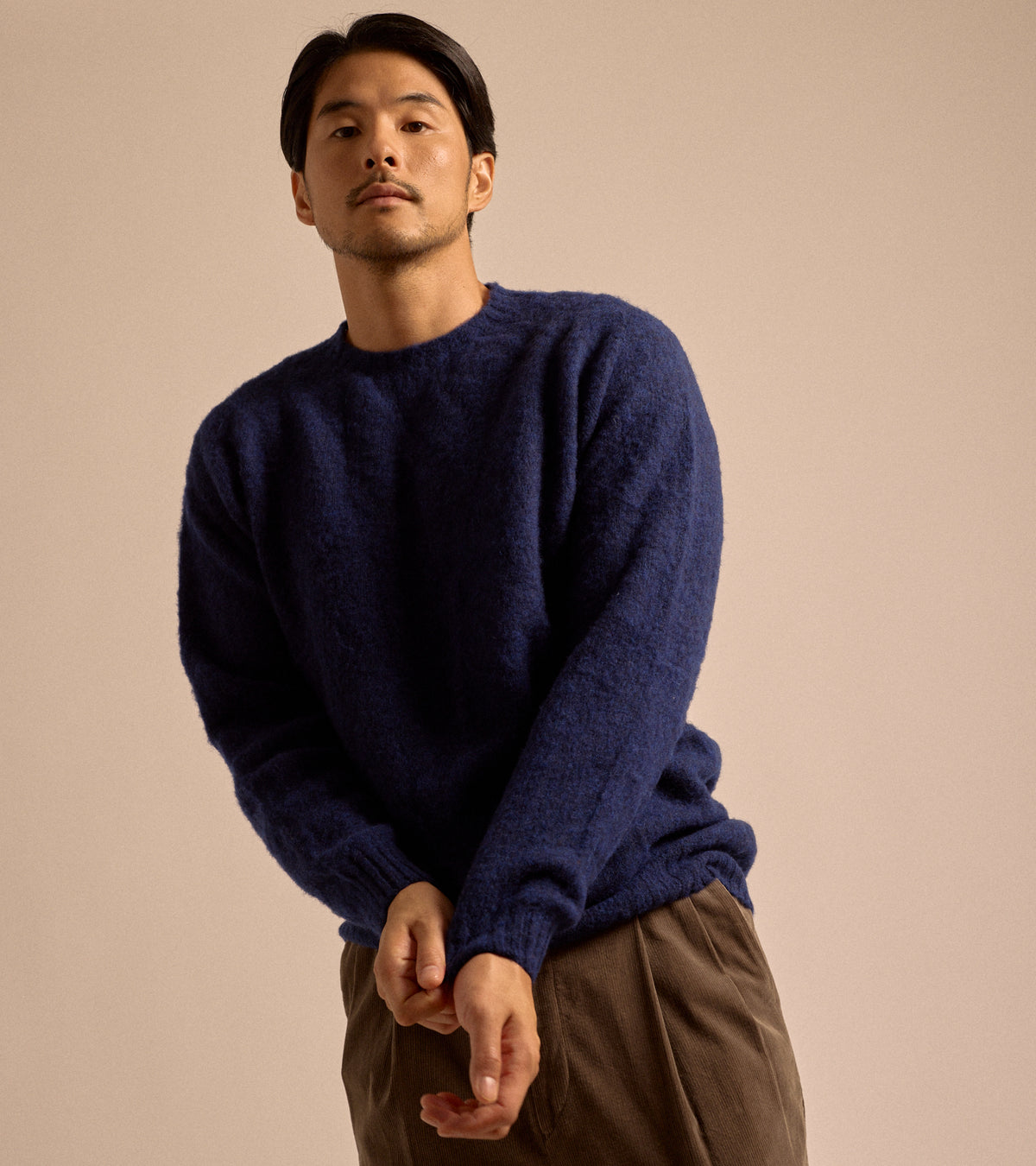 Trunk Goswell Brushed Lambswool Crew Neck Sweater in navy, product photo.